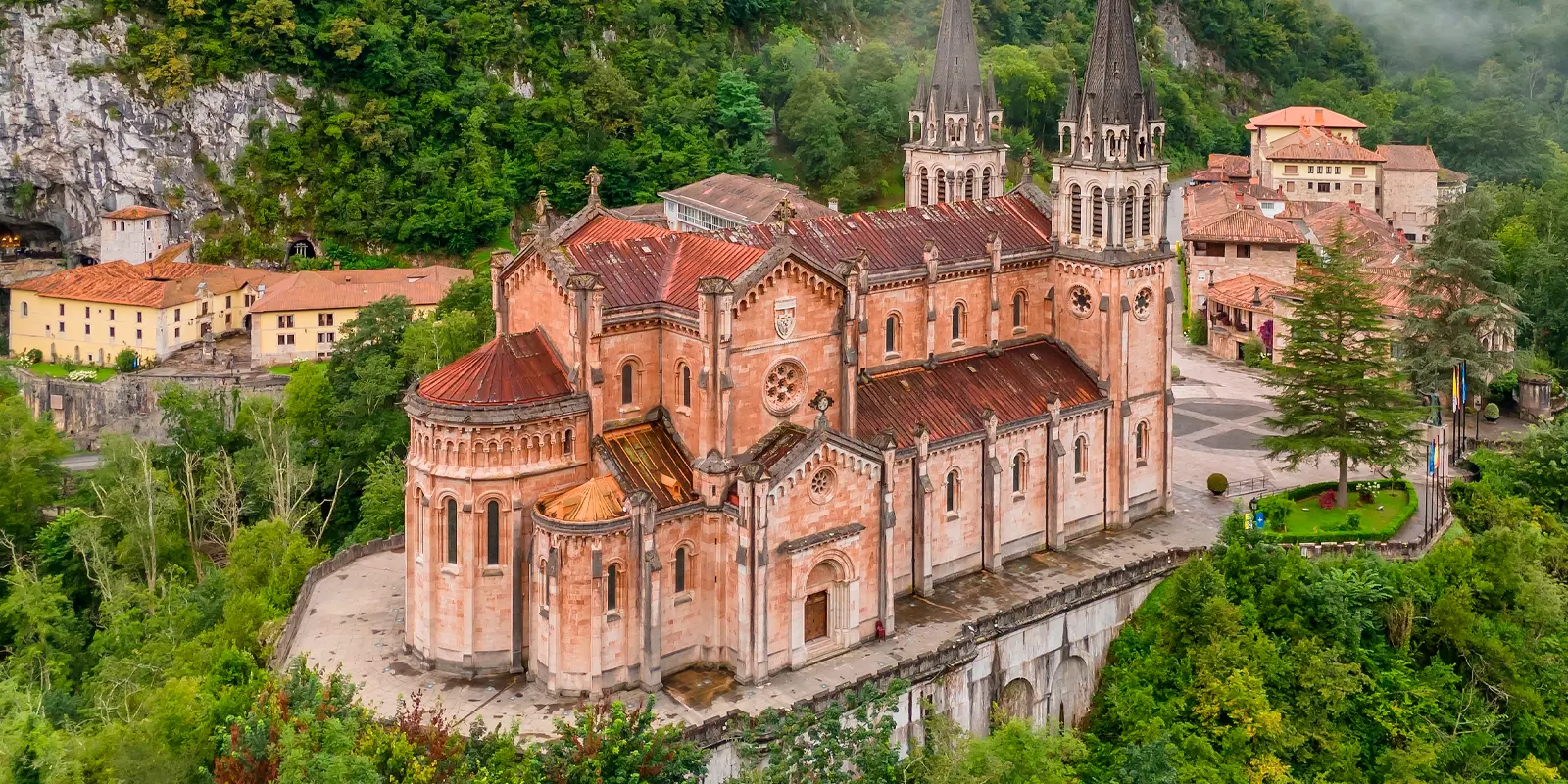 Viajes grupales a Covadonga