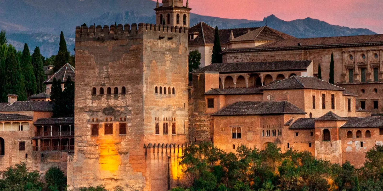 Viajes grupales a Granada