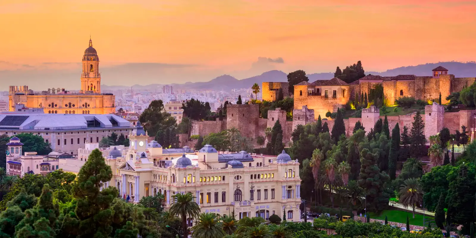 Viajes grupales a Málaga
